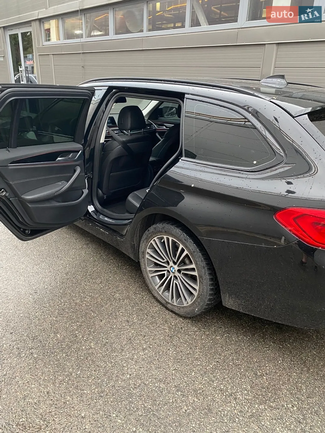 2017 BMW 5er - мініатюра 2