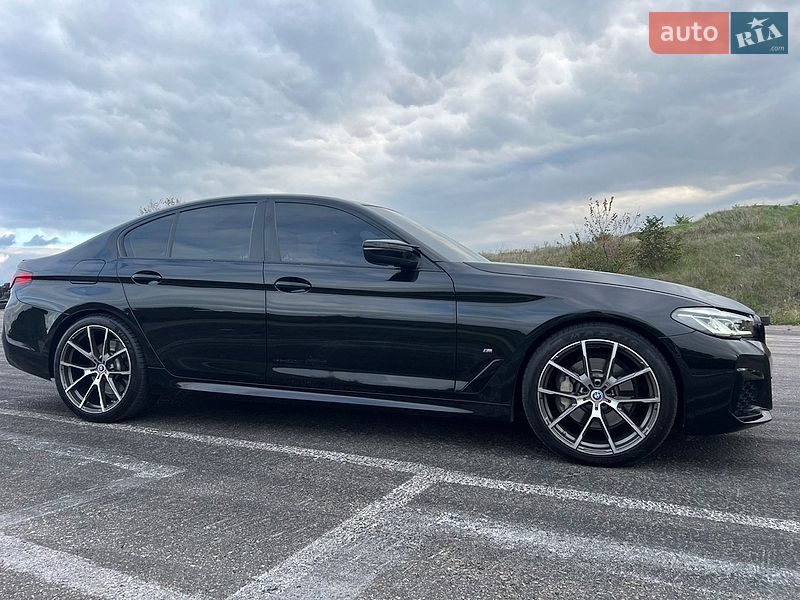 Седан BMW 5 Series 2017 в Одессе