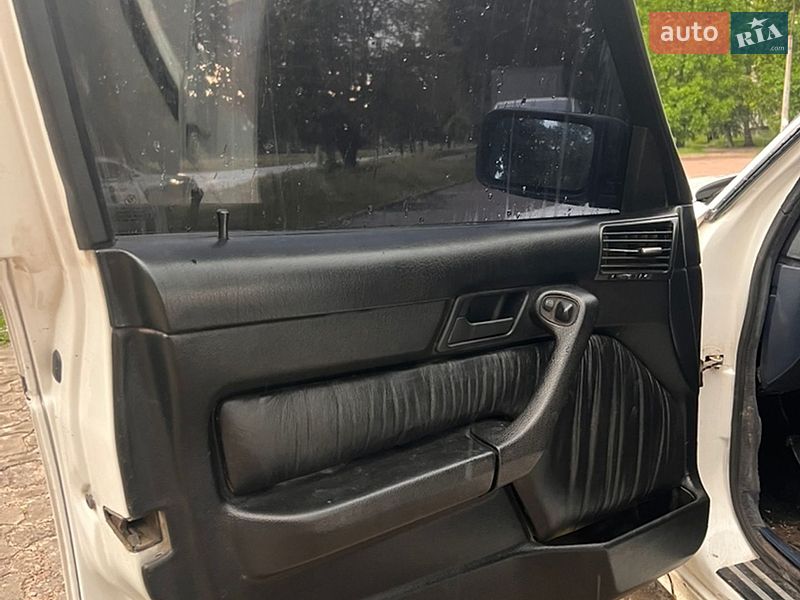Седан BMW 5 Series 1990 в Черкассах