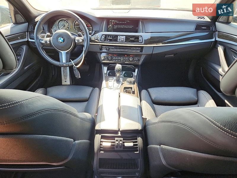 Седан BMW 5 Series 2013 в Львове