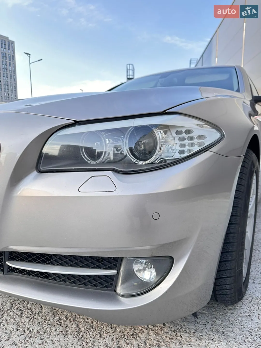 2013 BMW 5er - мініатюра 2