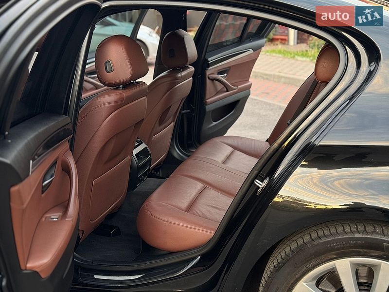 Седан BMW 5 Series 2015 в Виннице