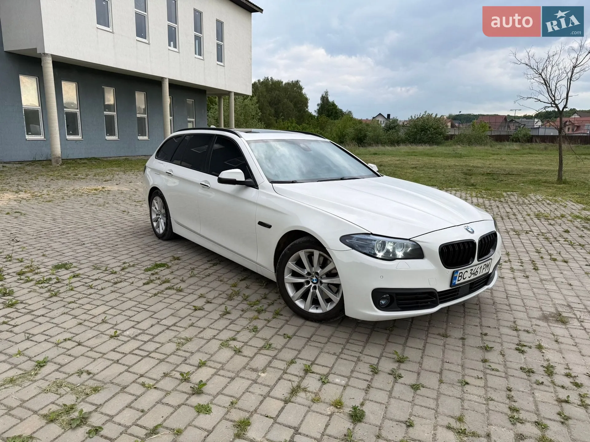 2015 BMW 5er - мініатюра 5