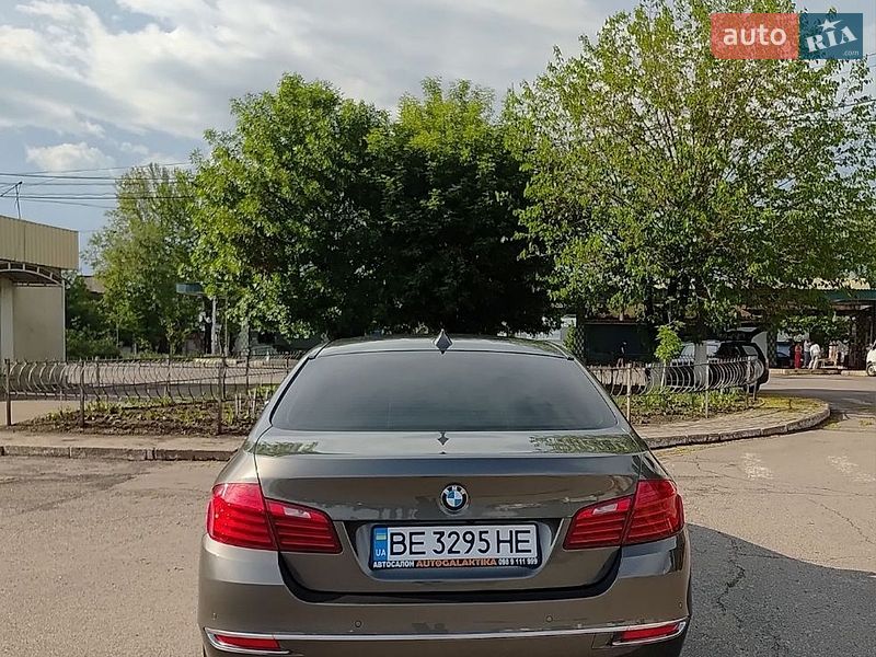 Седан BMW 5 Series 2013 в Николаеве