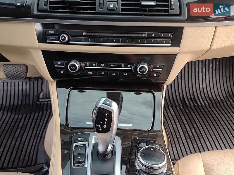 Седан BMW 5 Series 2013 в Николаеве