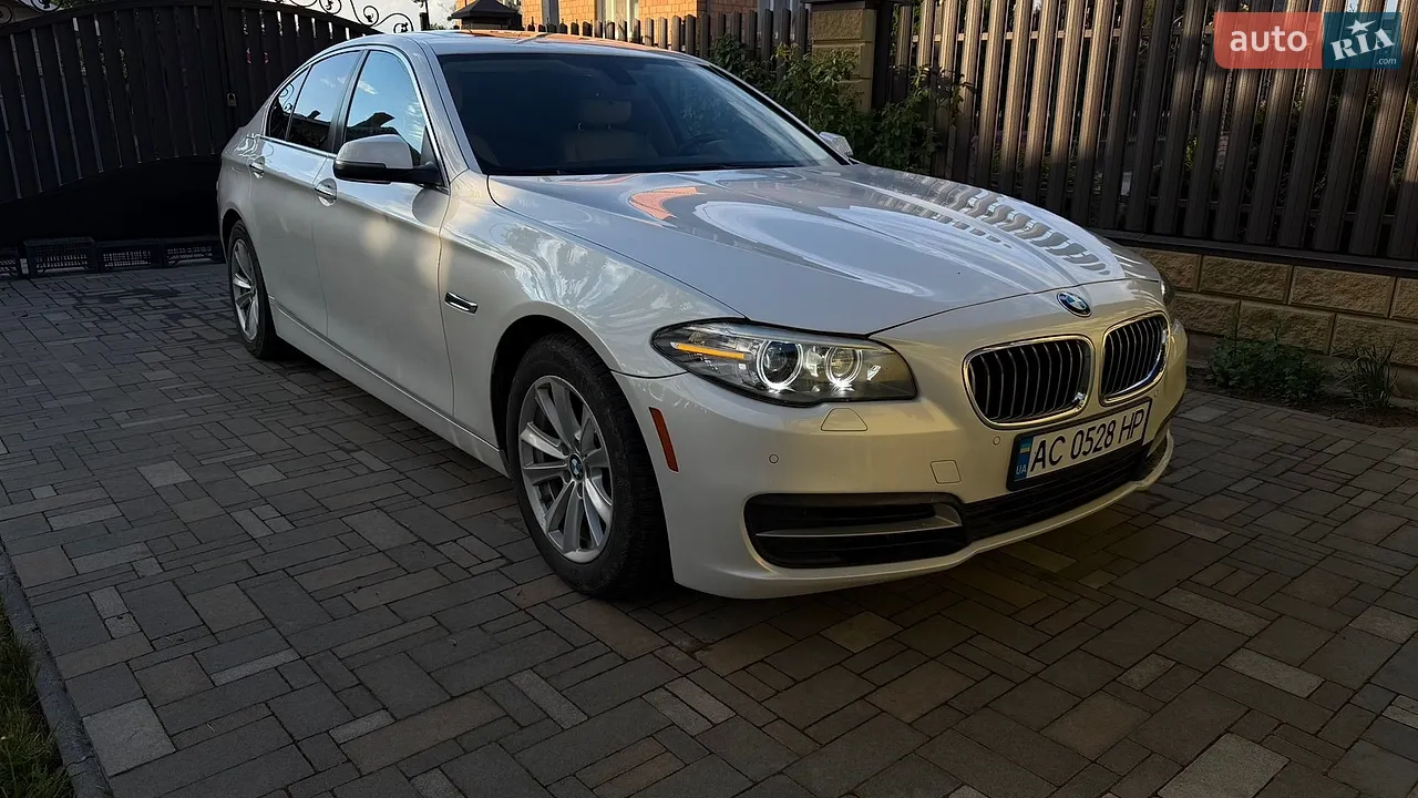 2012 BMW 5er - мініатюра 11