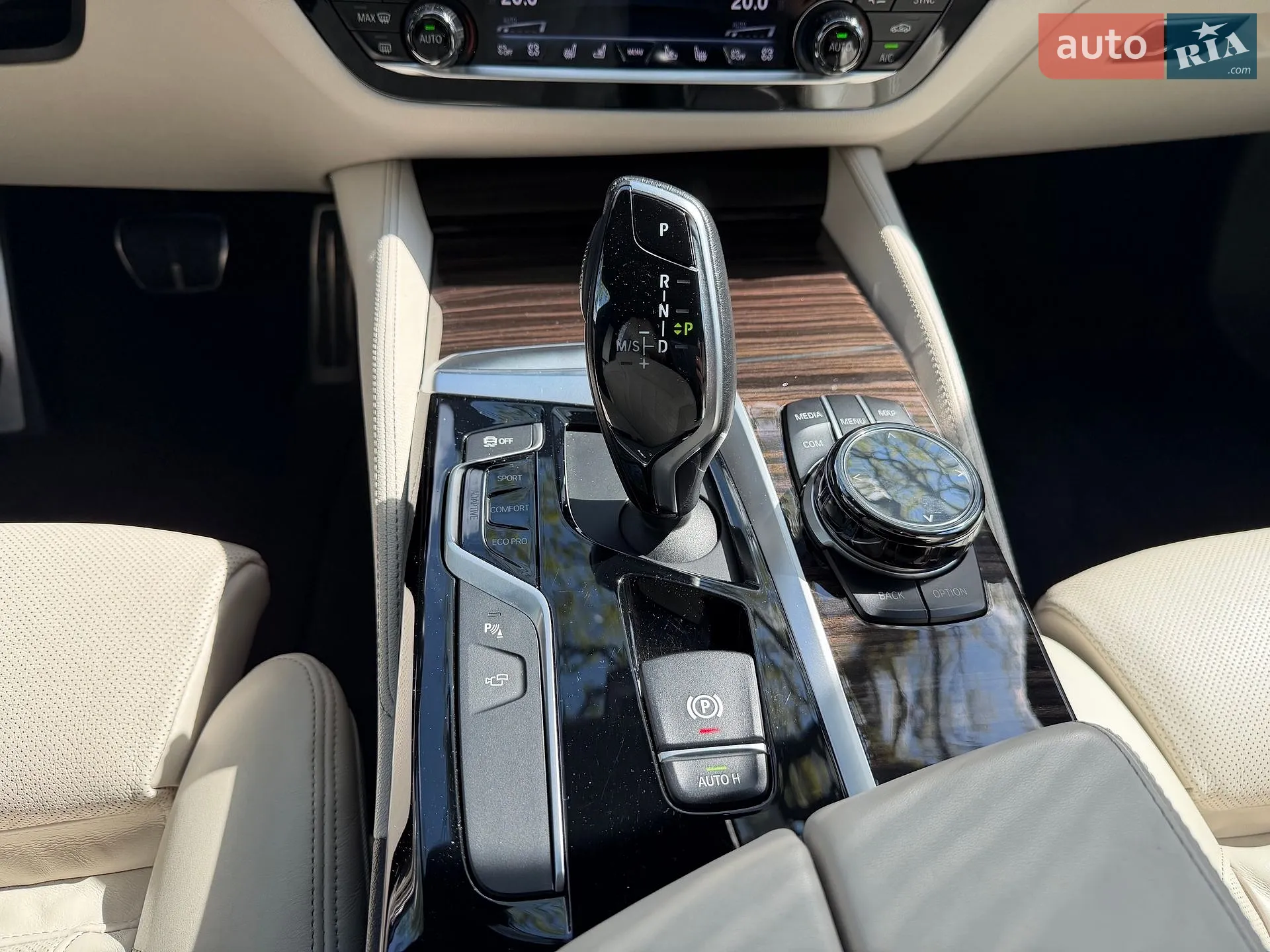 2017 BMW 5er - мініатюра 24