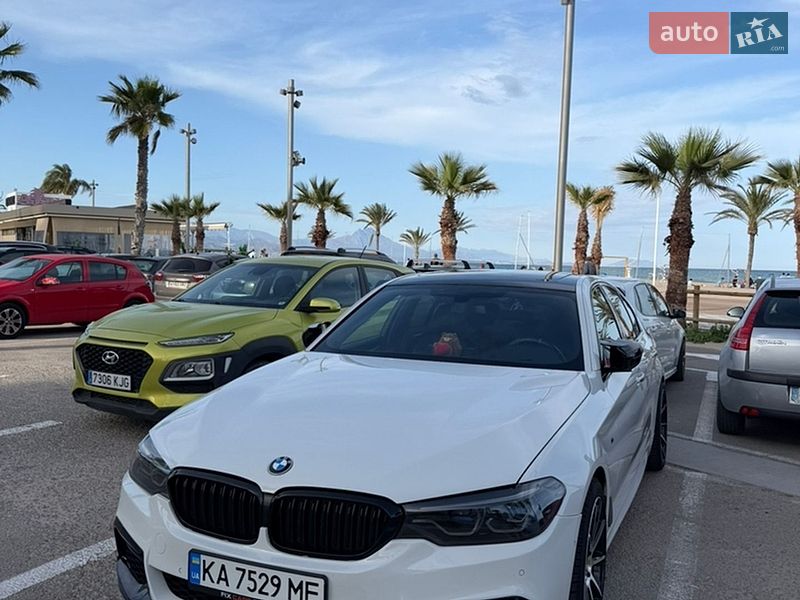 Седан BMW 5 Series 2017 в Киеве