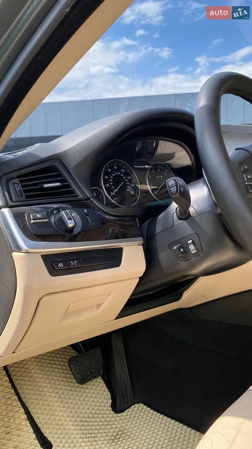2011 BMW 5er - мініатюра 12