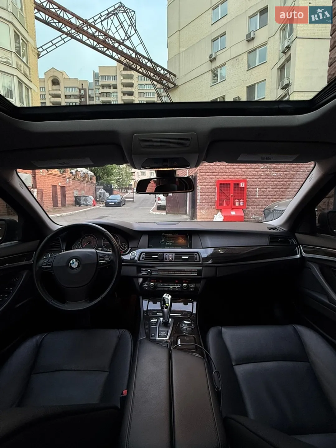 2013 BMW 5er - мініатюра 12