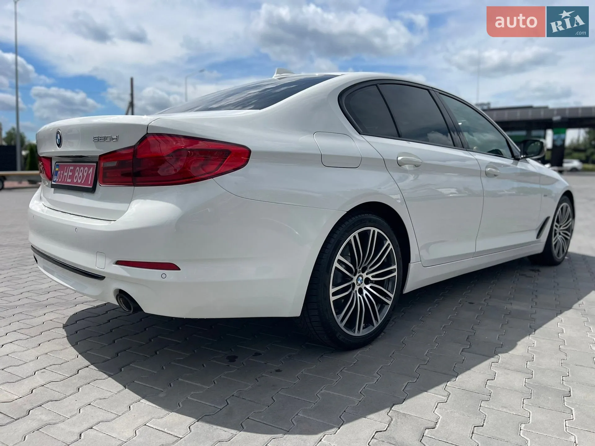 2018 BMW 5er - мініатюра 3