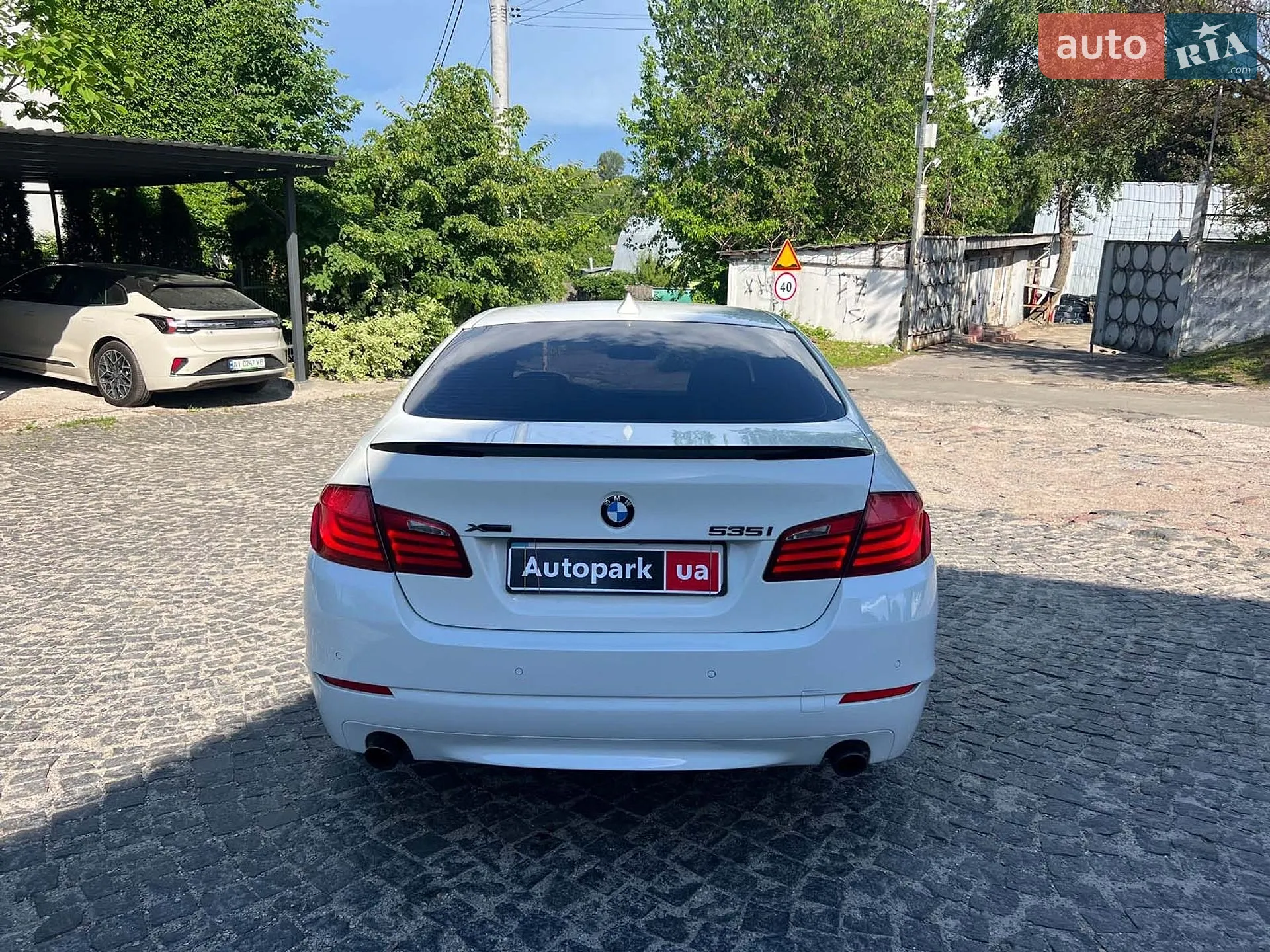 2011 BMW 5er - мініатюра 6