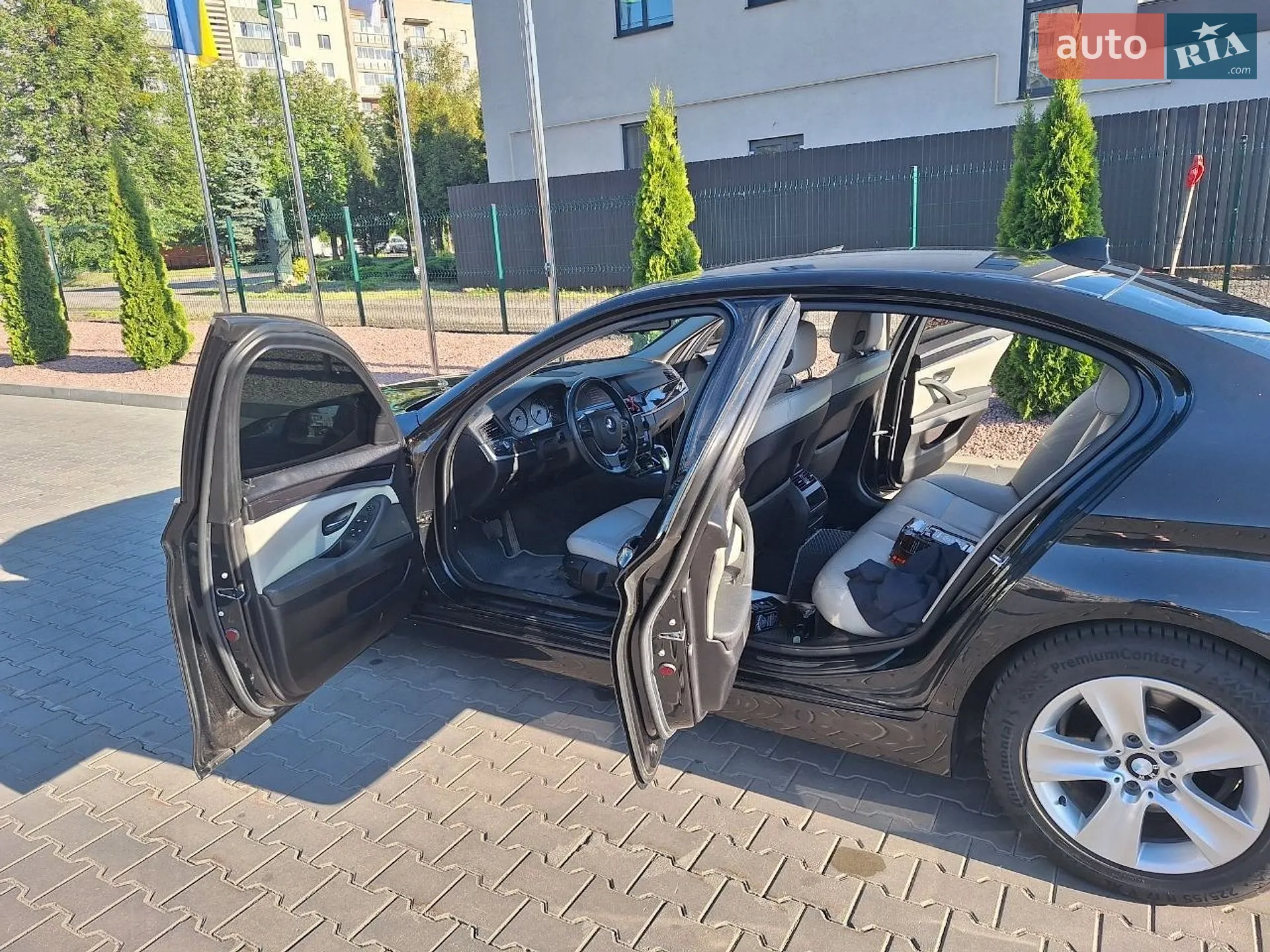 2010 BMW 5er - мініатюра 16