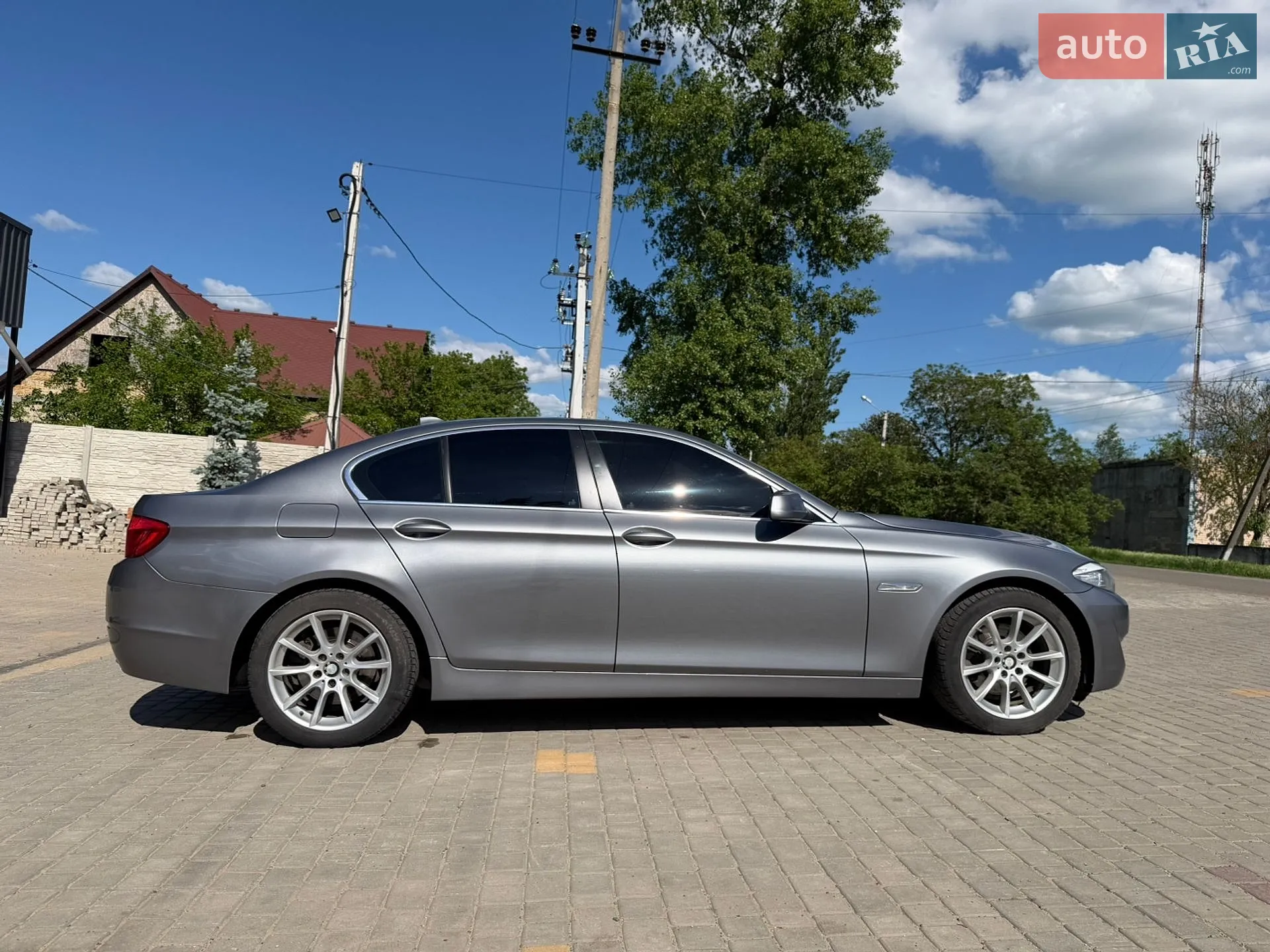 2010 BMW 5er - мініатюра 4