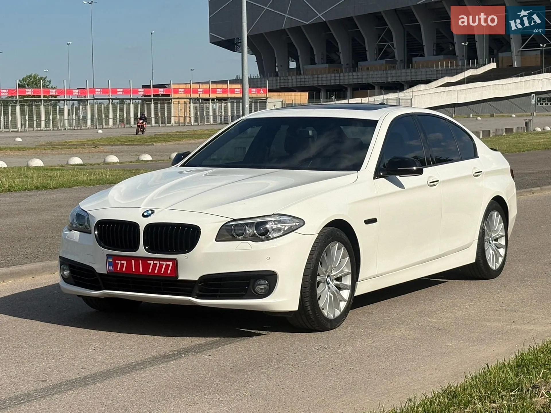 2014 BMW 5er - мініатюра 10