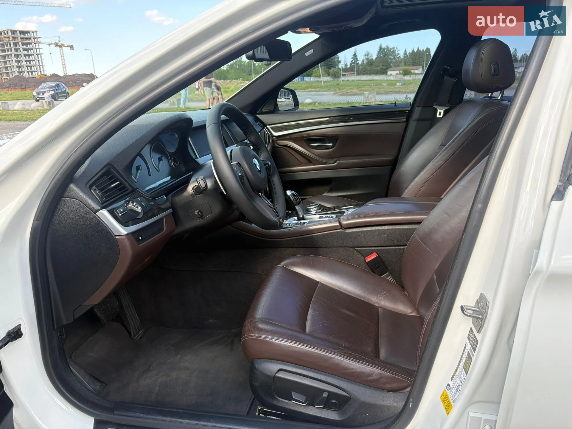 2014 BMW 5er - мініатюра 18