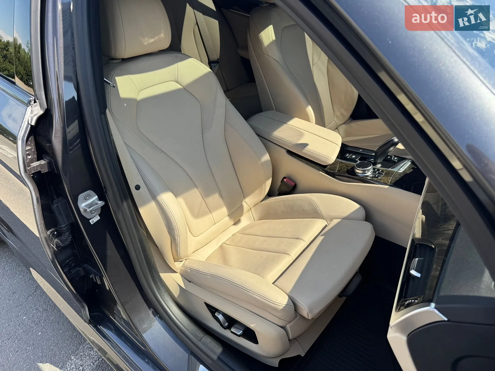 2017 BMW 5er - мініатюра 13