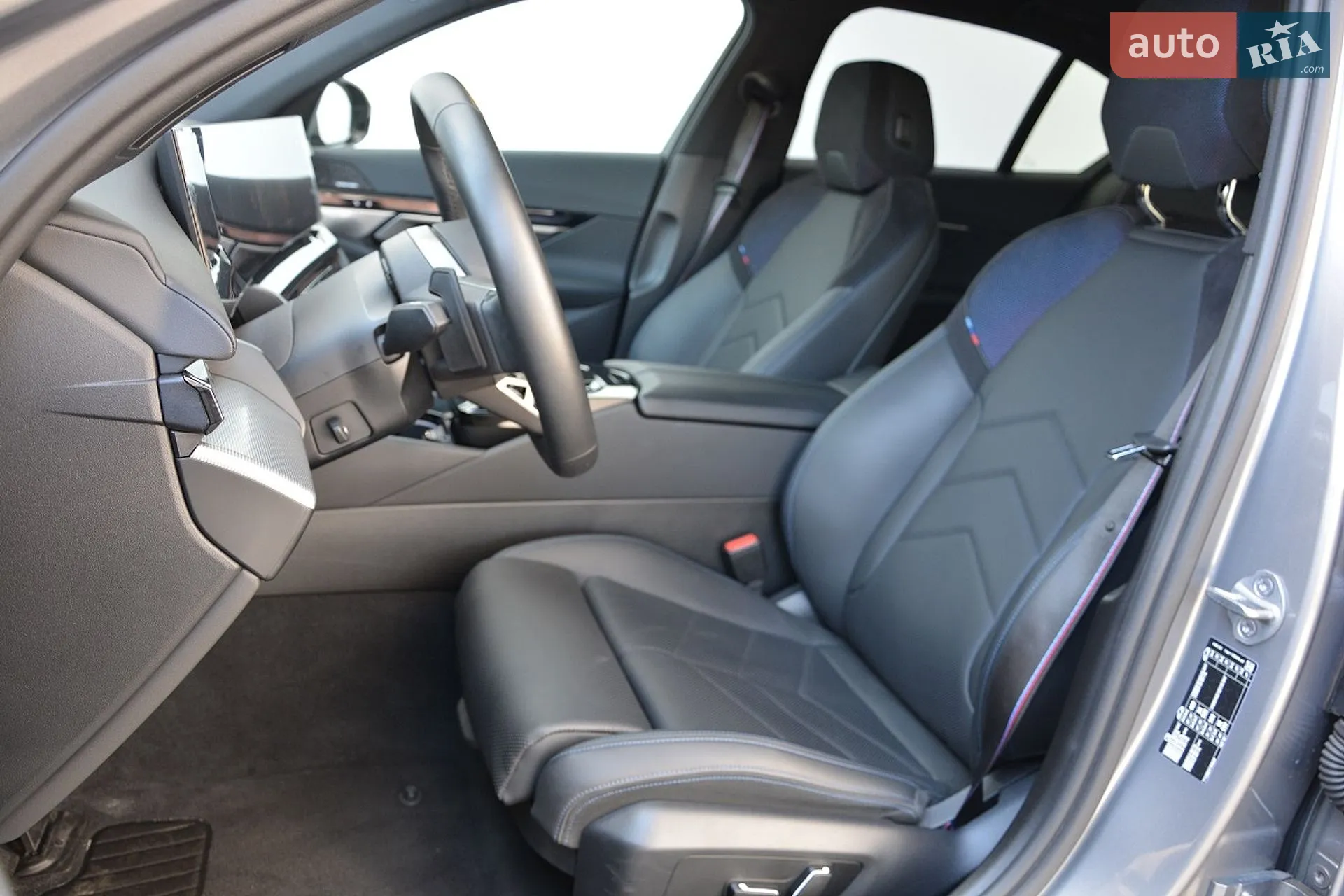 2024 BMW 5er - мініатюра 4
