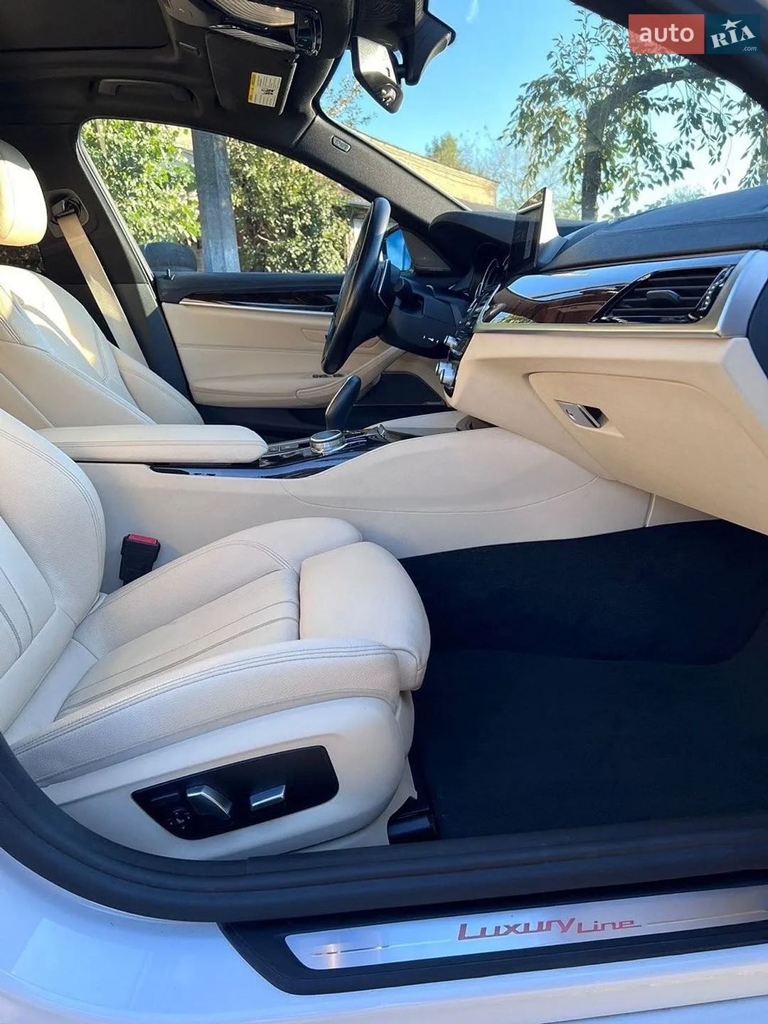 2017 BMW 5er - мініатюра 27