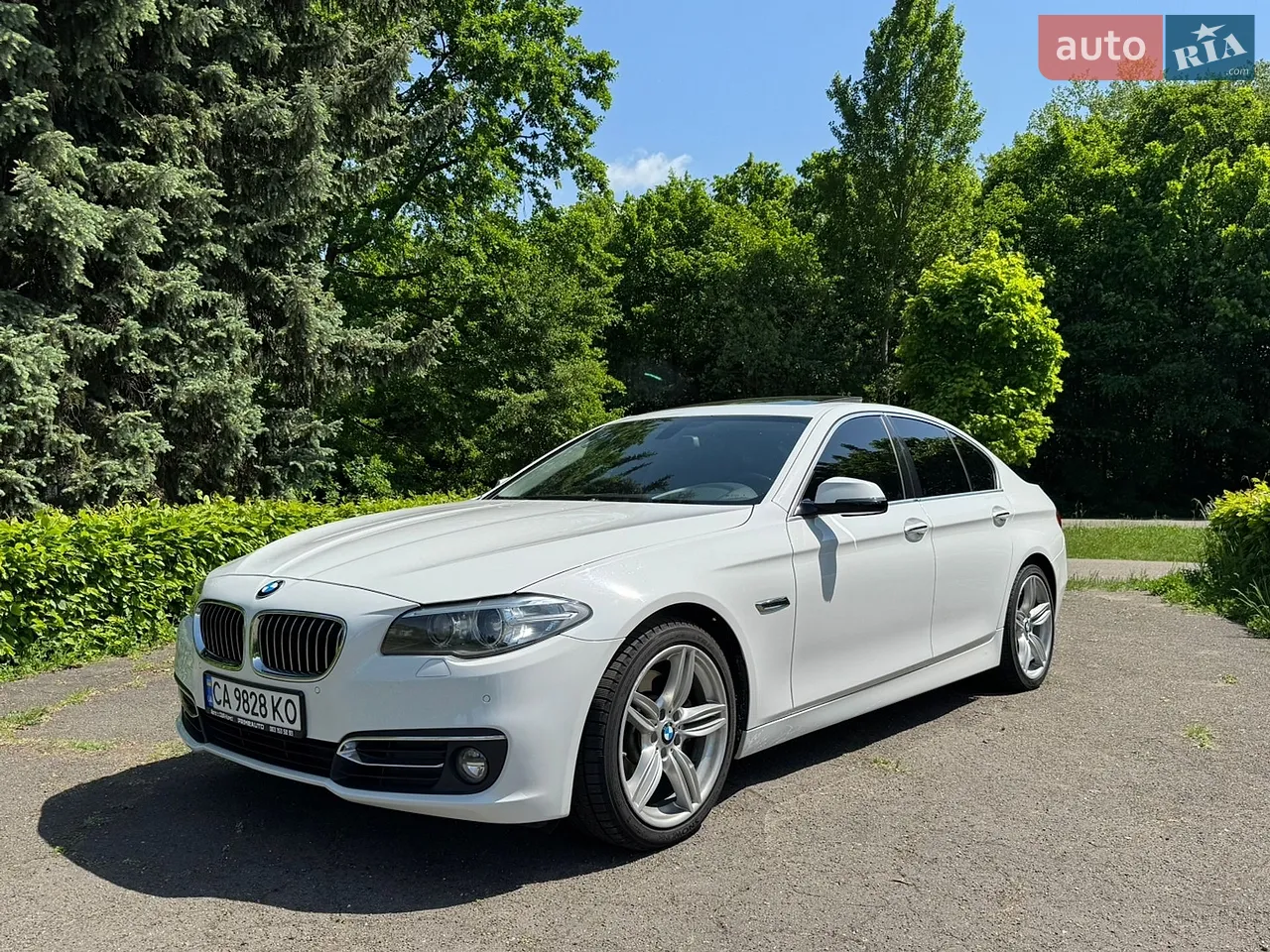 2013 BMW 5er - мініатюра 18