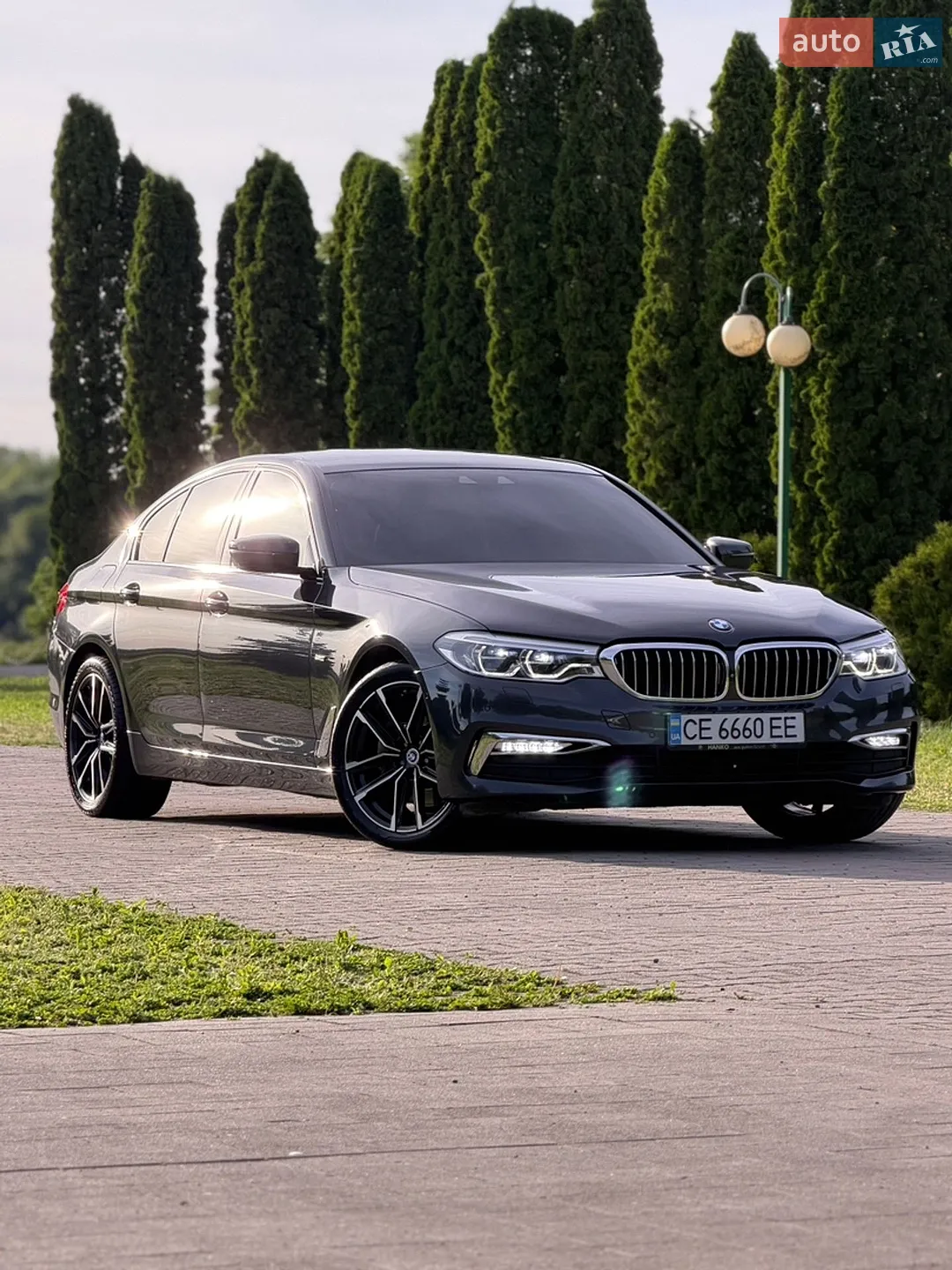 2017 BMW 5er - мініатюра 12