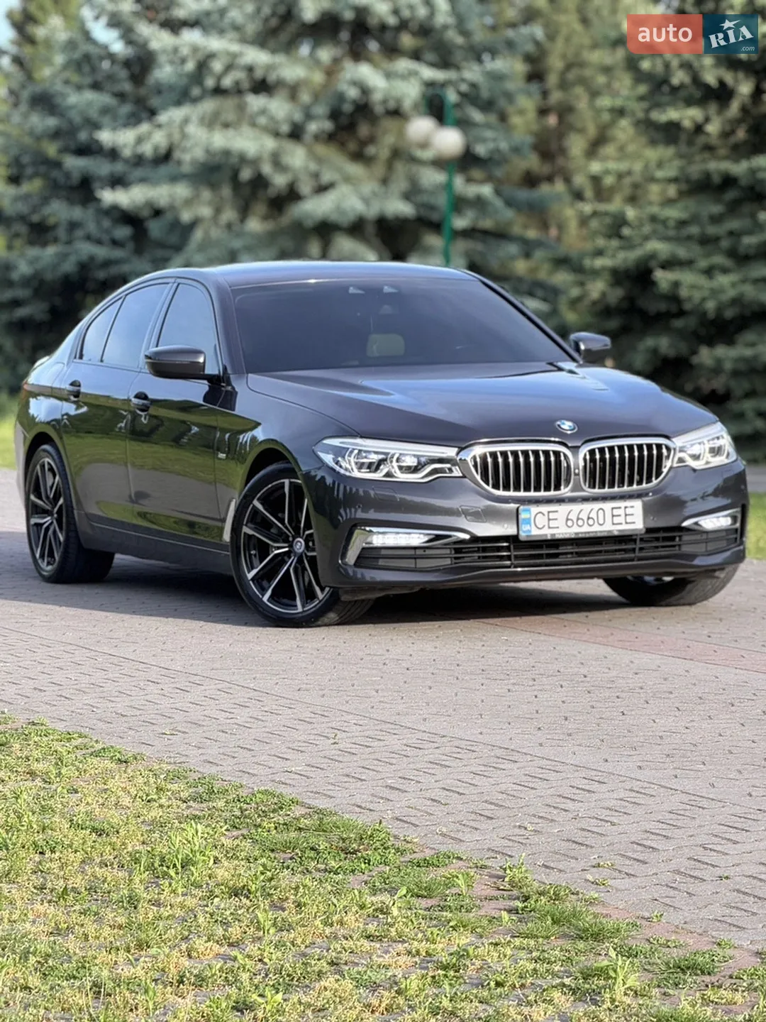 2017 BMW 5er - мініатюра 16