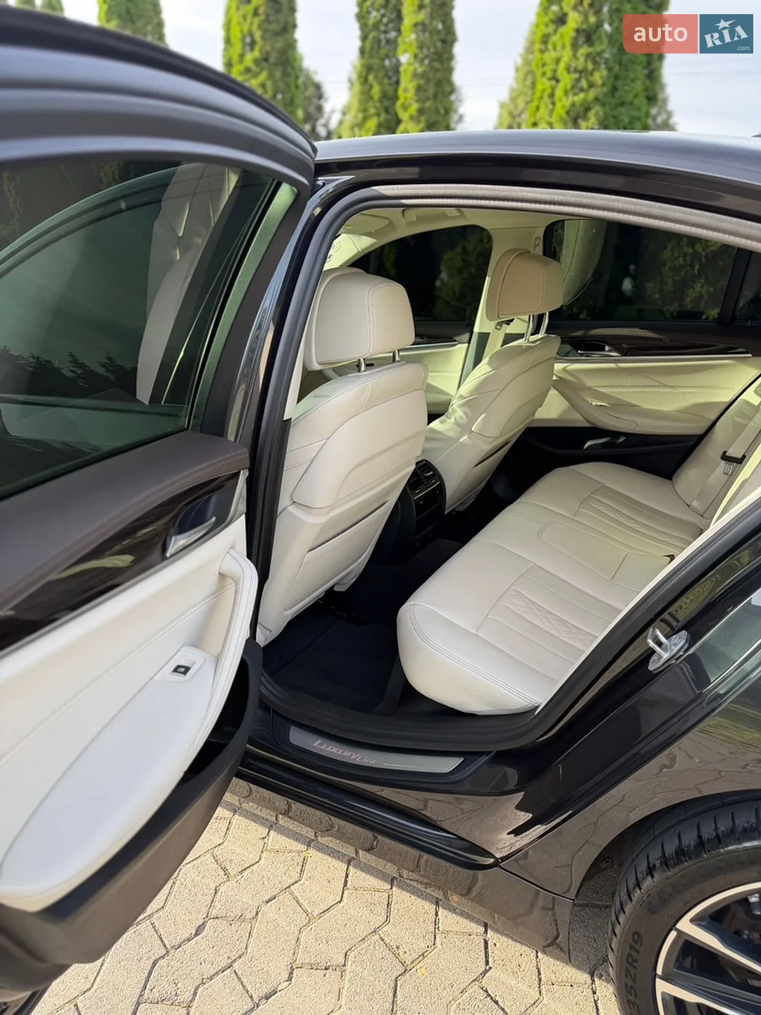 2017 BMW 5er - мініатюра 84