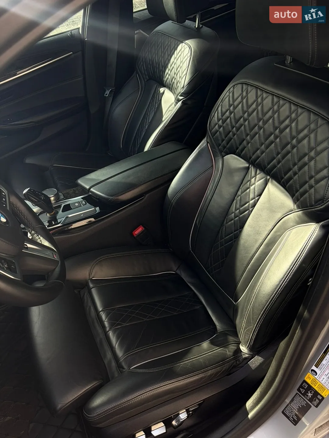 2017 BMW 5er - мініатюра 9