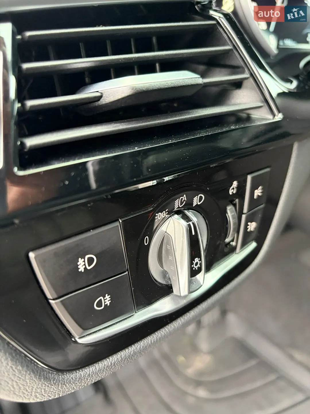 2017 BMW 5er - мініатюра 32