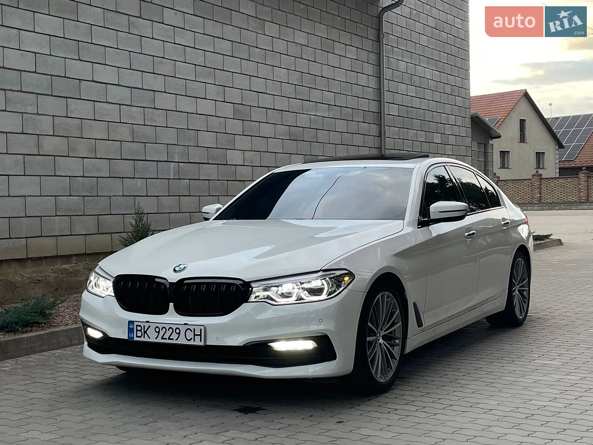2017 BMW 5er - мініатюра 5