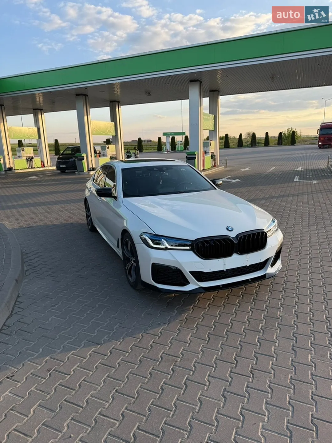 2017 BMW 5er - мініатюра 4