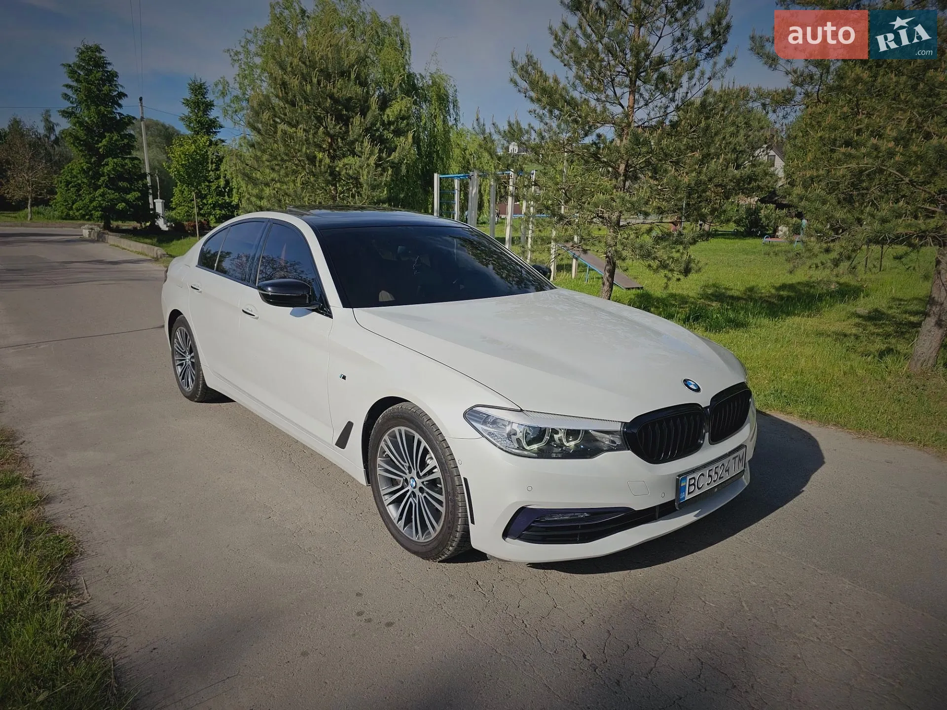 2017 BMW 5er - мініатюра 19