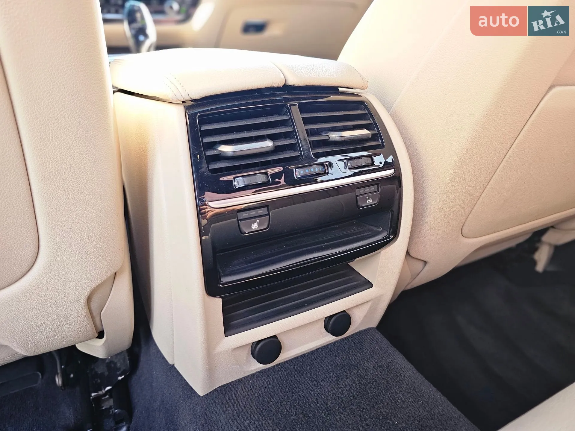 2017 BMW 5er - мініатюра 26