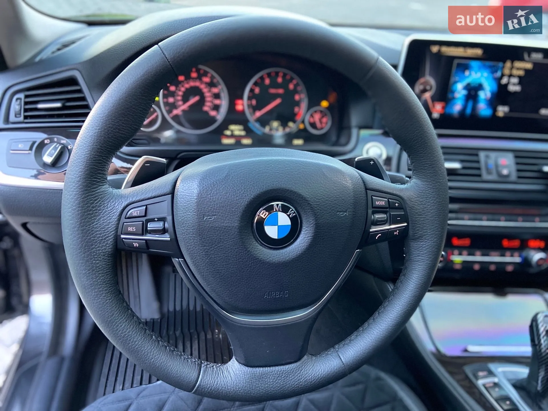 2015 BMW 5er - мініатюра 16