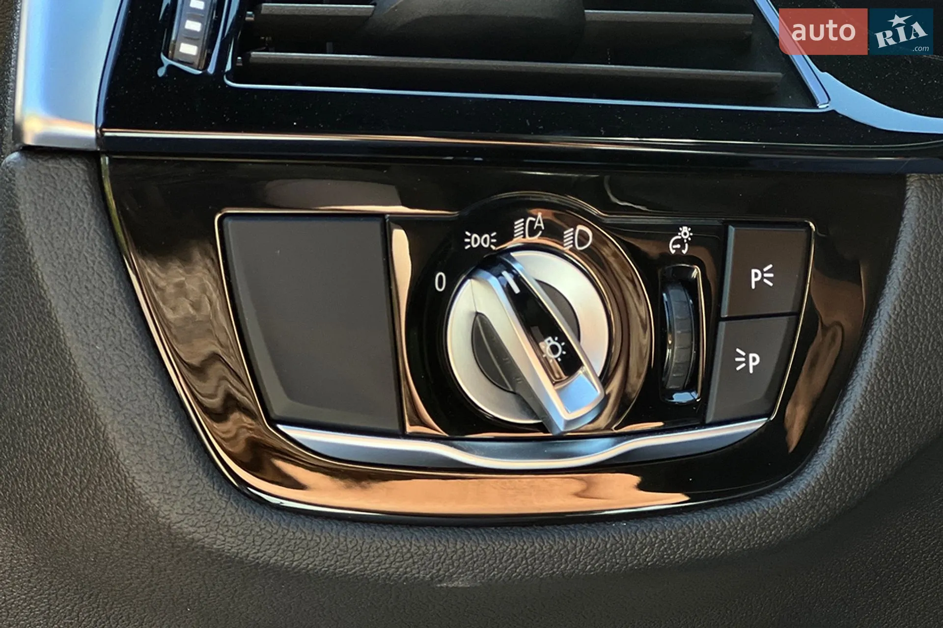 2020 BMW 5er - мініатюра 23