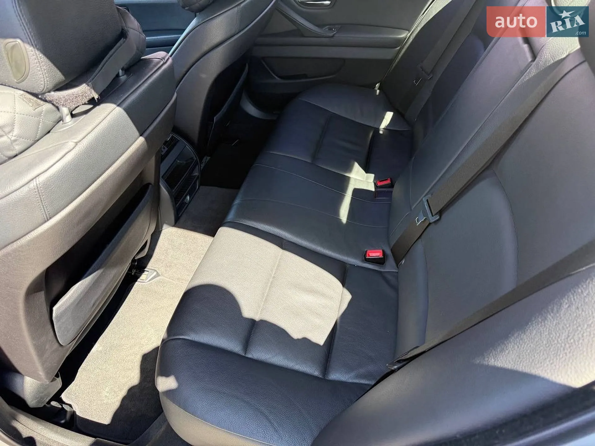 2011 BMW 5er - мініатюра 17