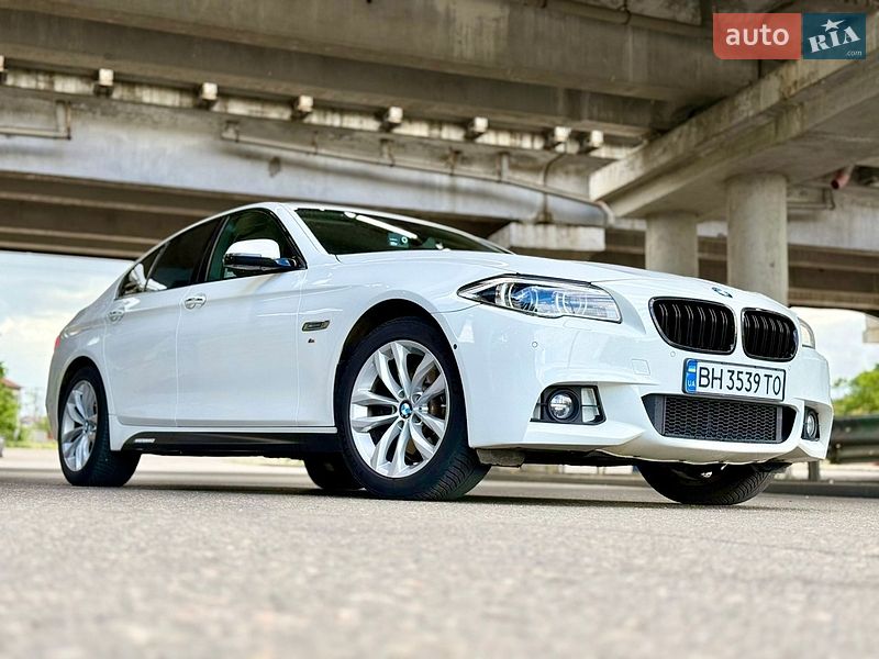 Седан BMW 5 Series 2015 в Одессе