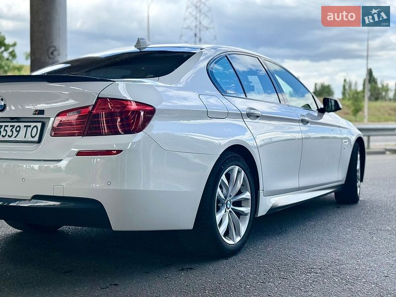 Седан BMW 5 Series 2015 в Одессе