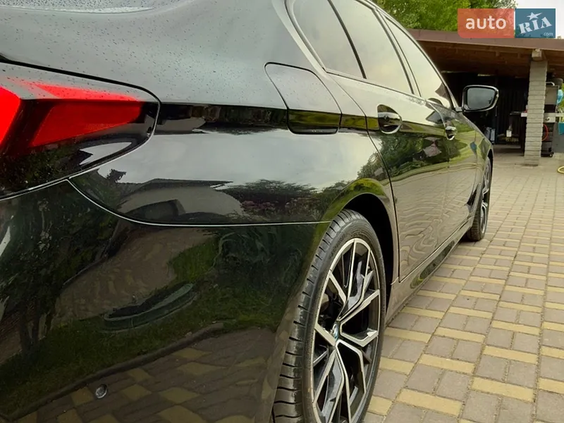 BMW 5 Series 2022 VIN WBA33AG05PCM13098 фото оголошення 10 з 82
