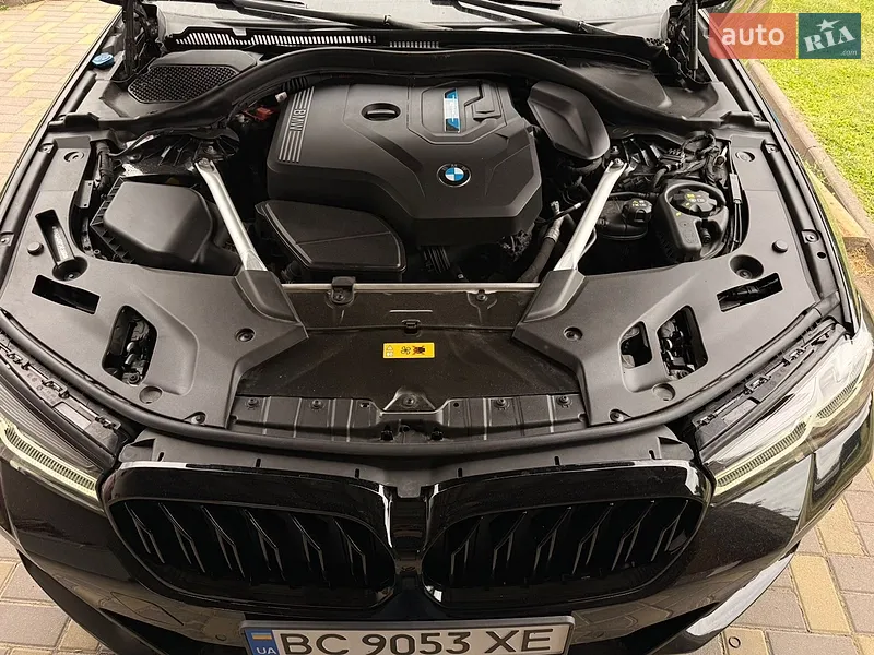BMW 5 Series 2022 VIN WBA33AG05PCM13098 фото оголошення 34 з 82