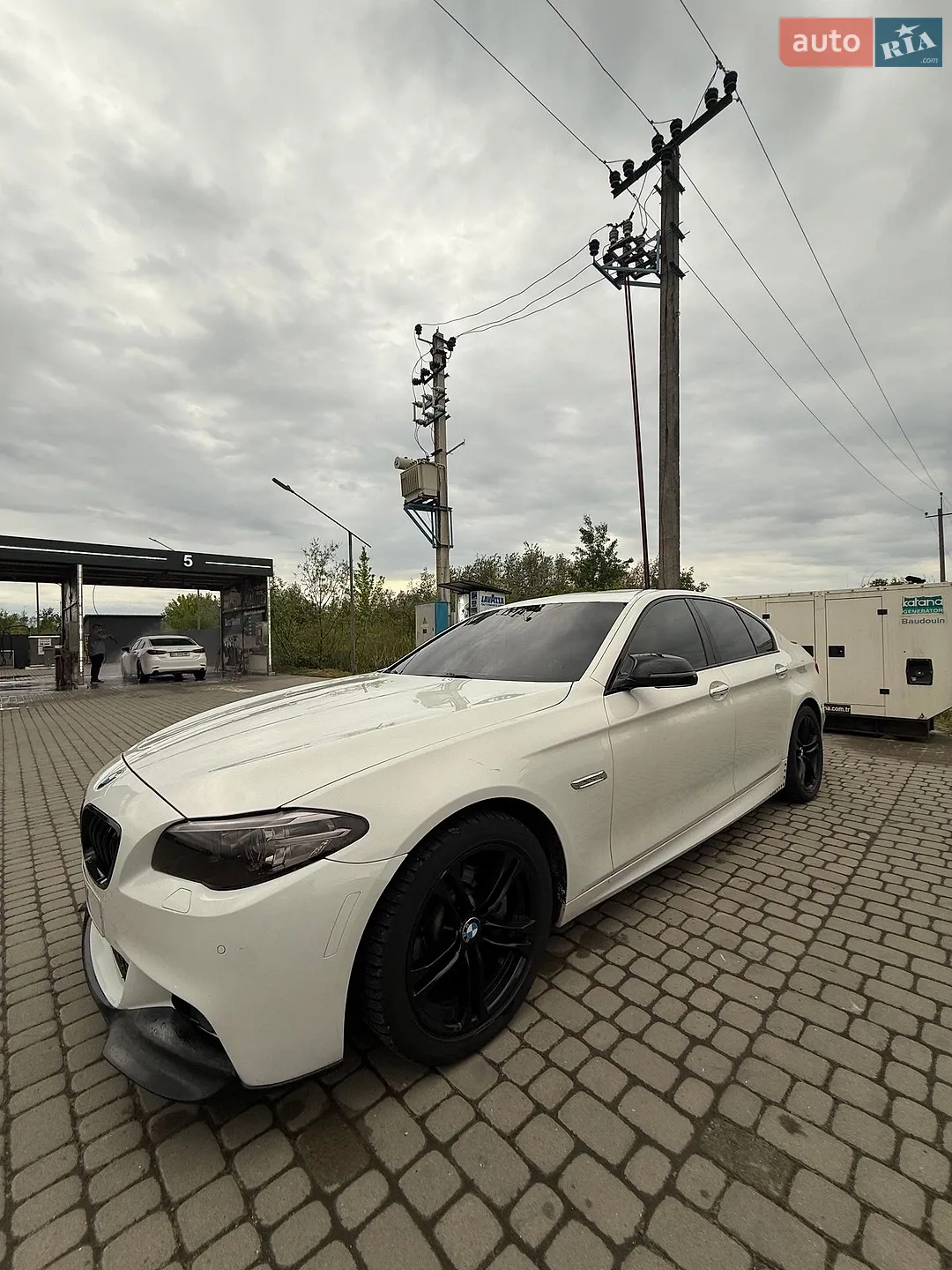 2015 BMW 5er - мініатюра 10