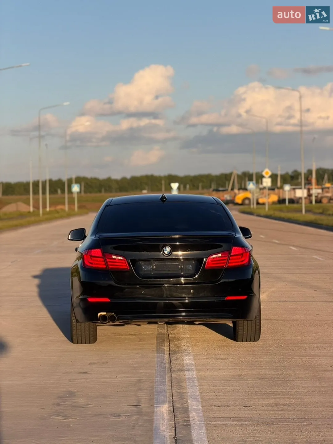 2011 BMW 5er - мініатюра 10