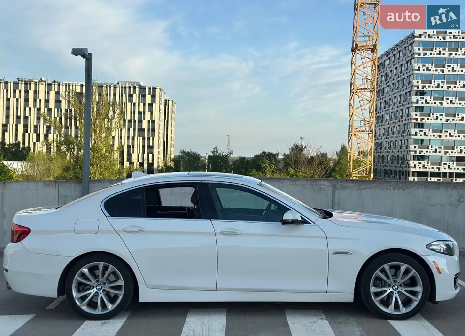 2013 BMW 5er - мініатюра 2