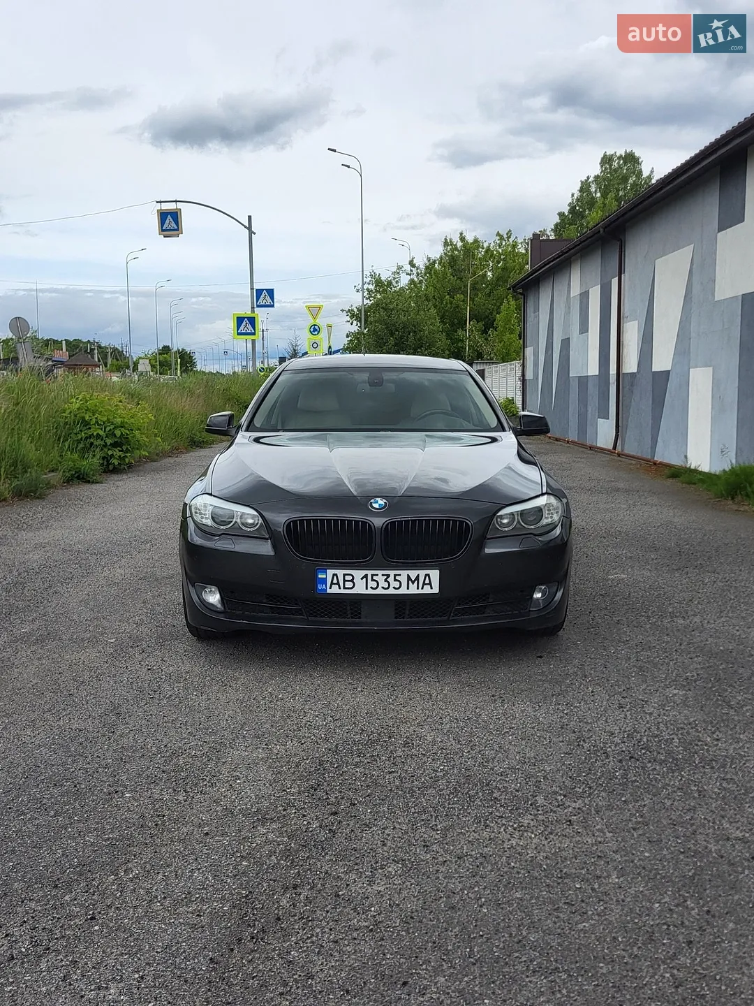 2011 BMW 5er - мініатюра 2