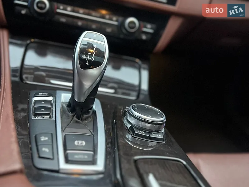 BMW 5 Series 2016 VIN WBA5A7C51GG642390 фото оголошення 29 з 103