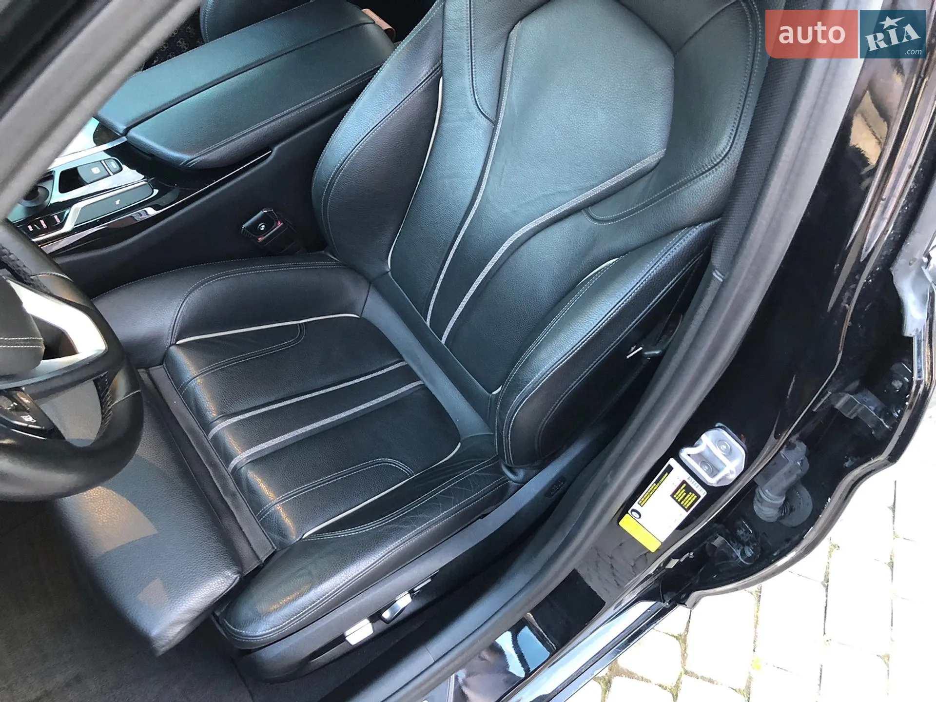 2017 BMW 5er - мініатюра 18