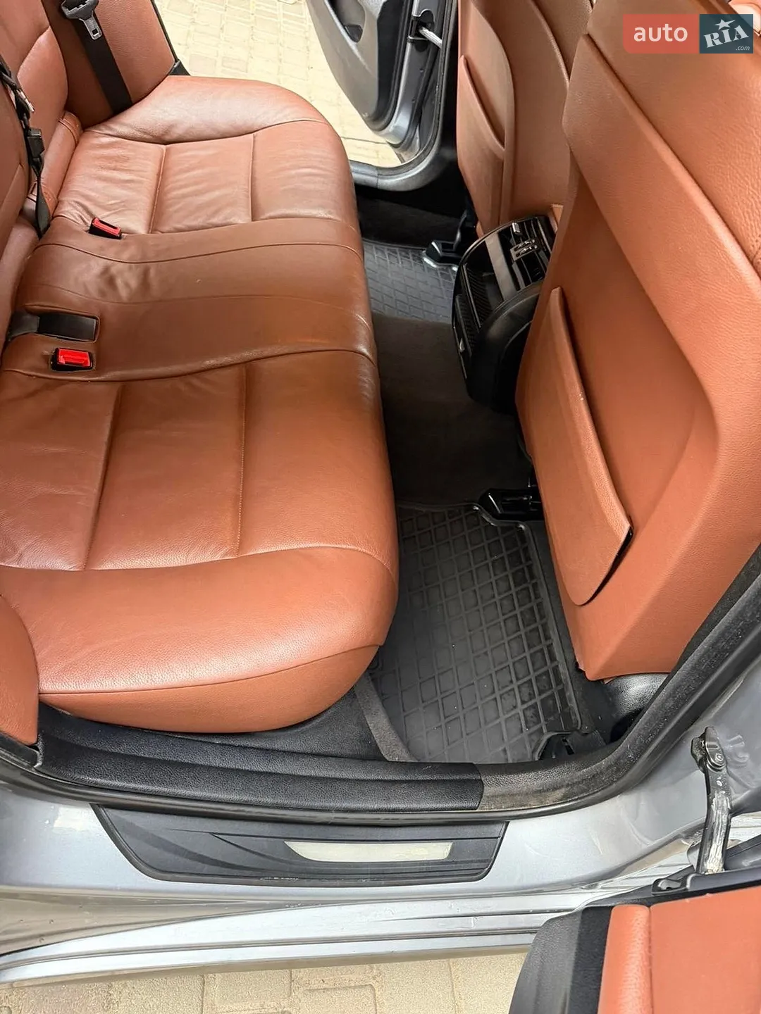 2012 BMW 5er - мініатюра 29