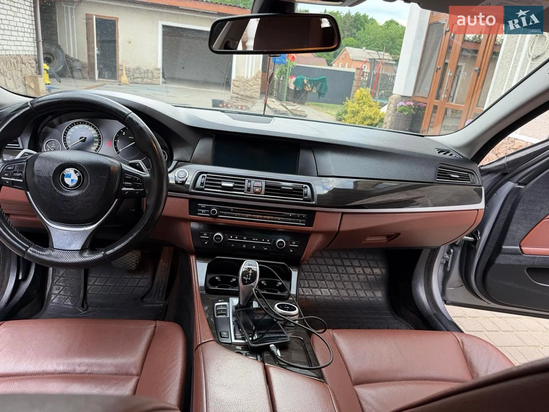 2012 BMW 5er - мініатюра 34