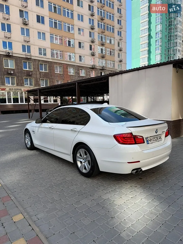 2011 BMW 5er - мініатюра 15
