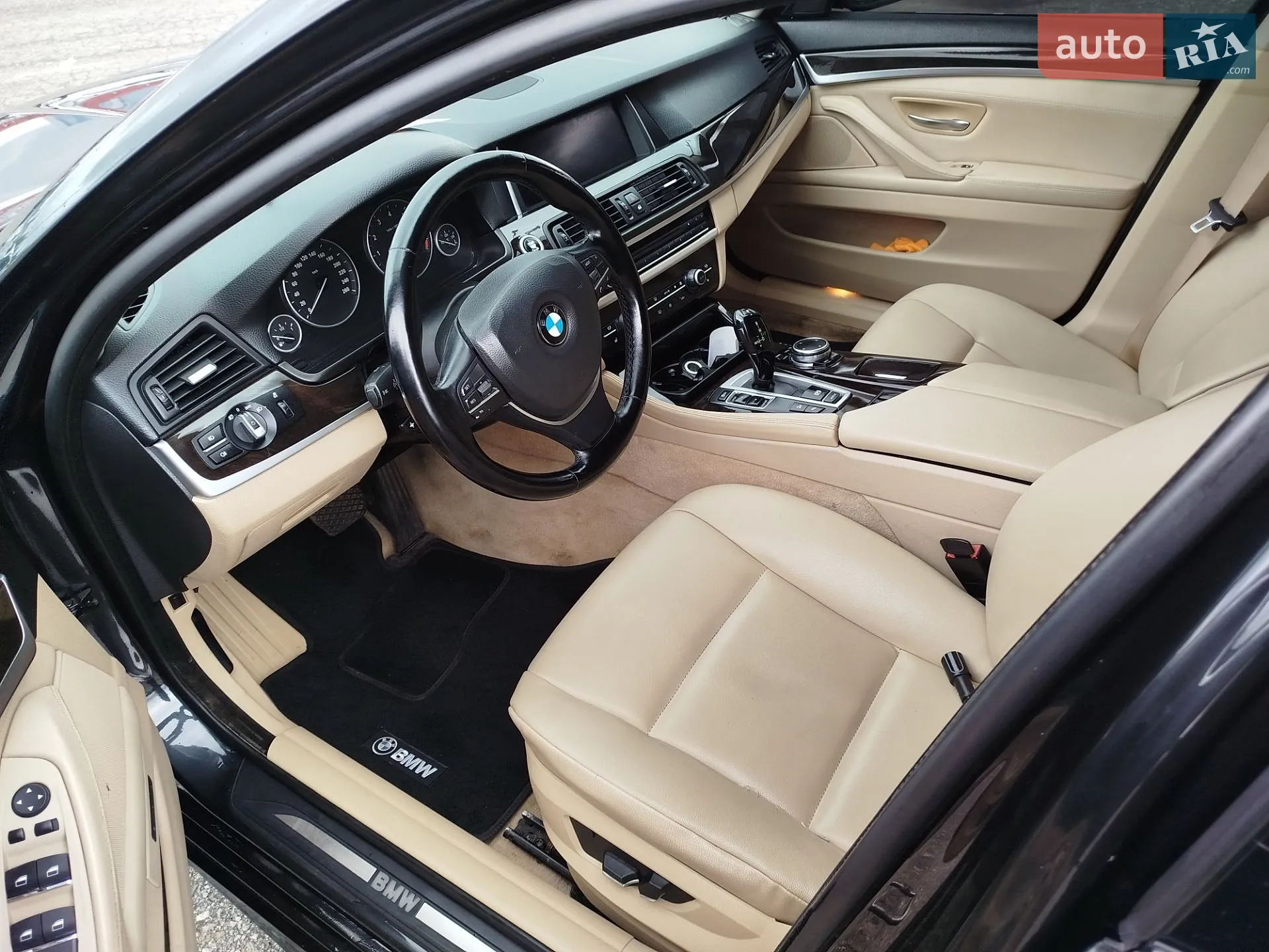 2010 BMW 5er - мініатюра 15